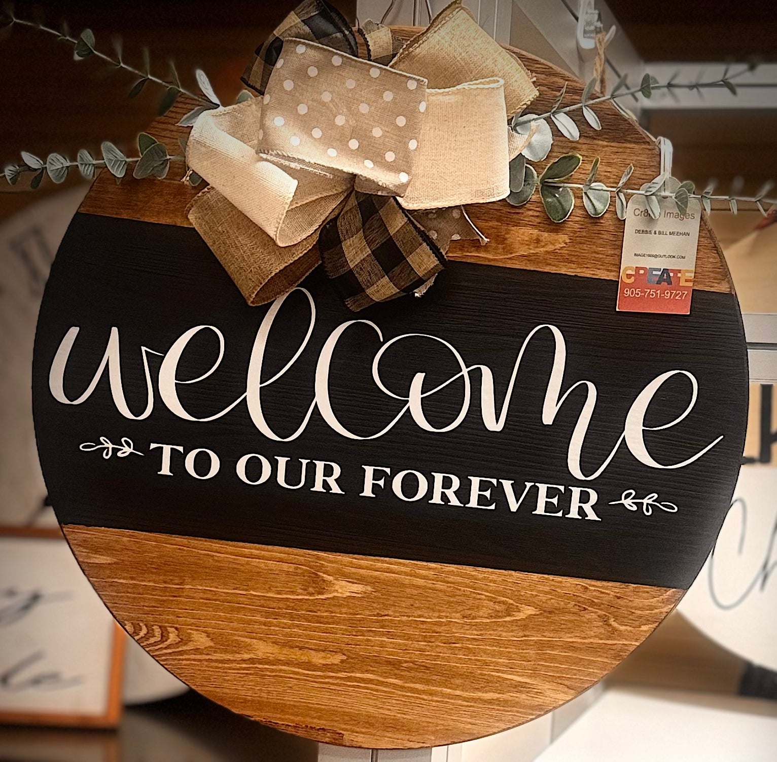 18” Round Sign Welcome